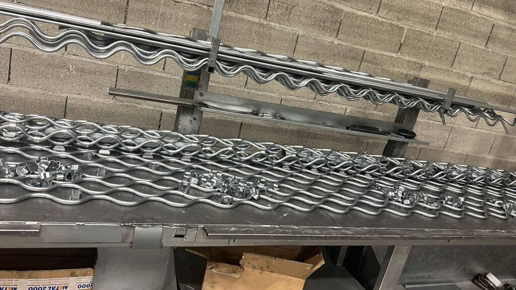 Le Fer (Iron Metal)