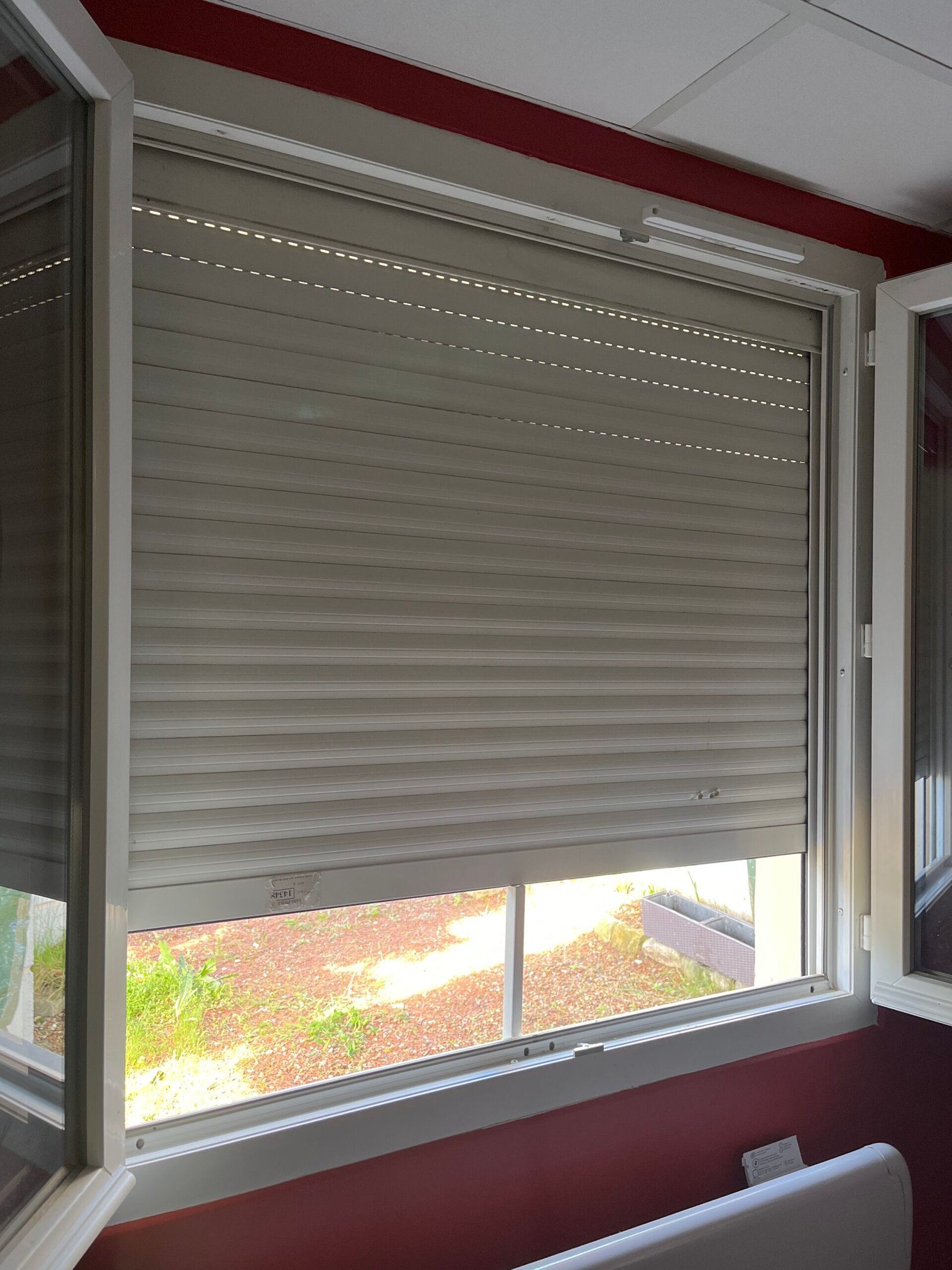 Complete Guide to Roller Shutters: Types, Advantages and Disadvantages